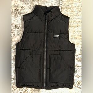 Abercrombie & Fitch Black YOUTH Puffer Vest